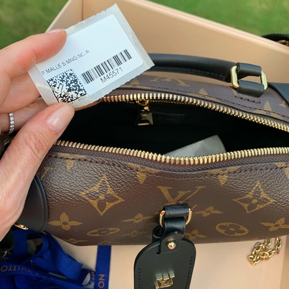 NWT LOUIS VUITTON PETITE MALLE SOUPLE Bag Runway - Picture 2 of 6